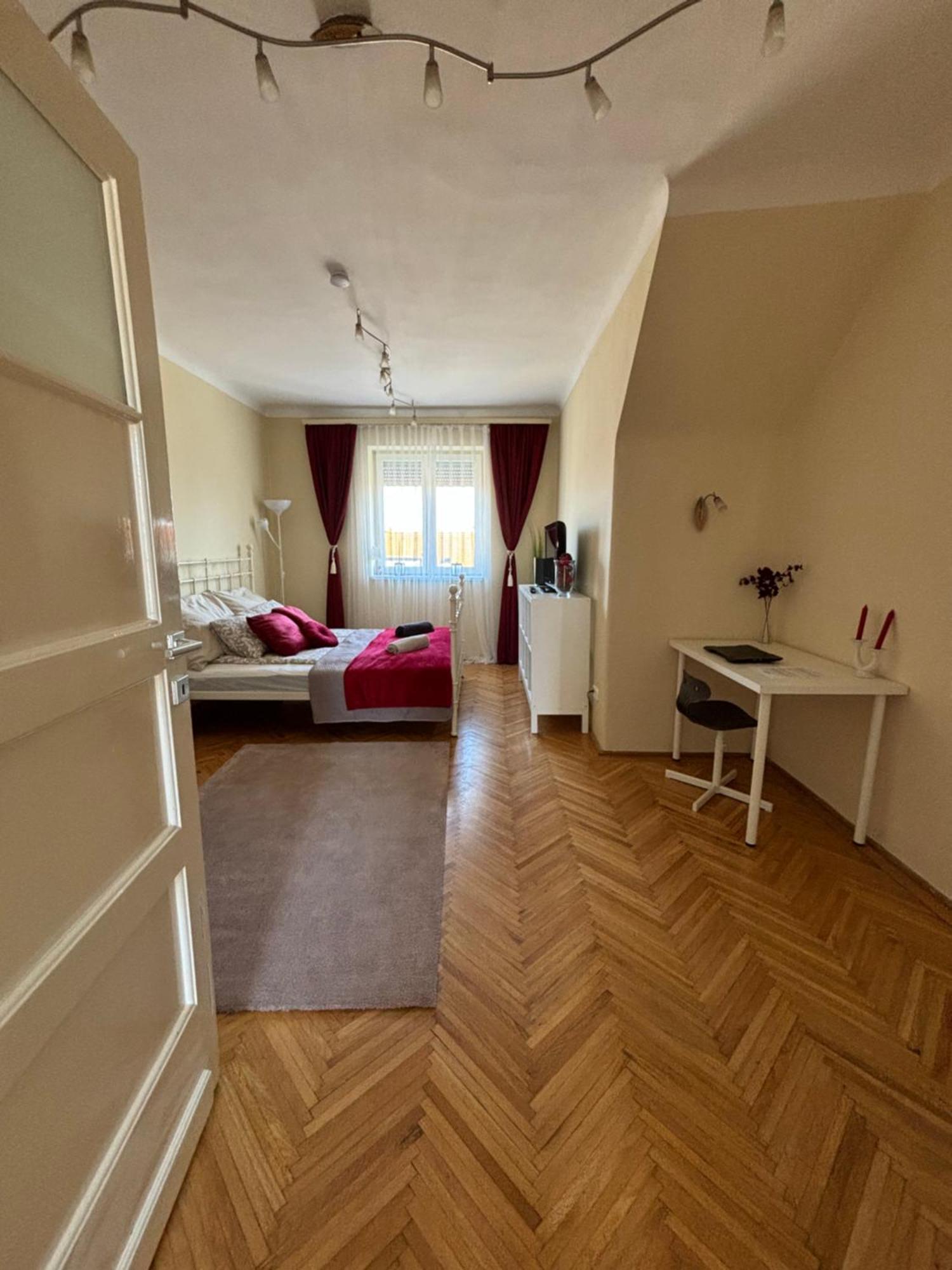 בודפשט Downtown Hideaway Apartman מראה חיצוני תמונה